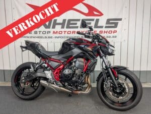 KAWASAKI Z650